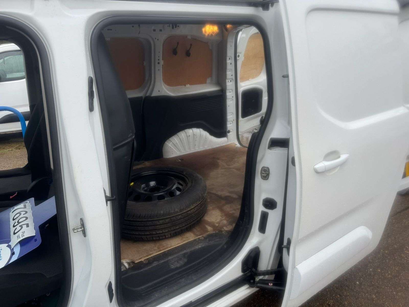 2021 PEUGEOT PARTNER 2021 PEUGEOT PARTNER