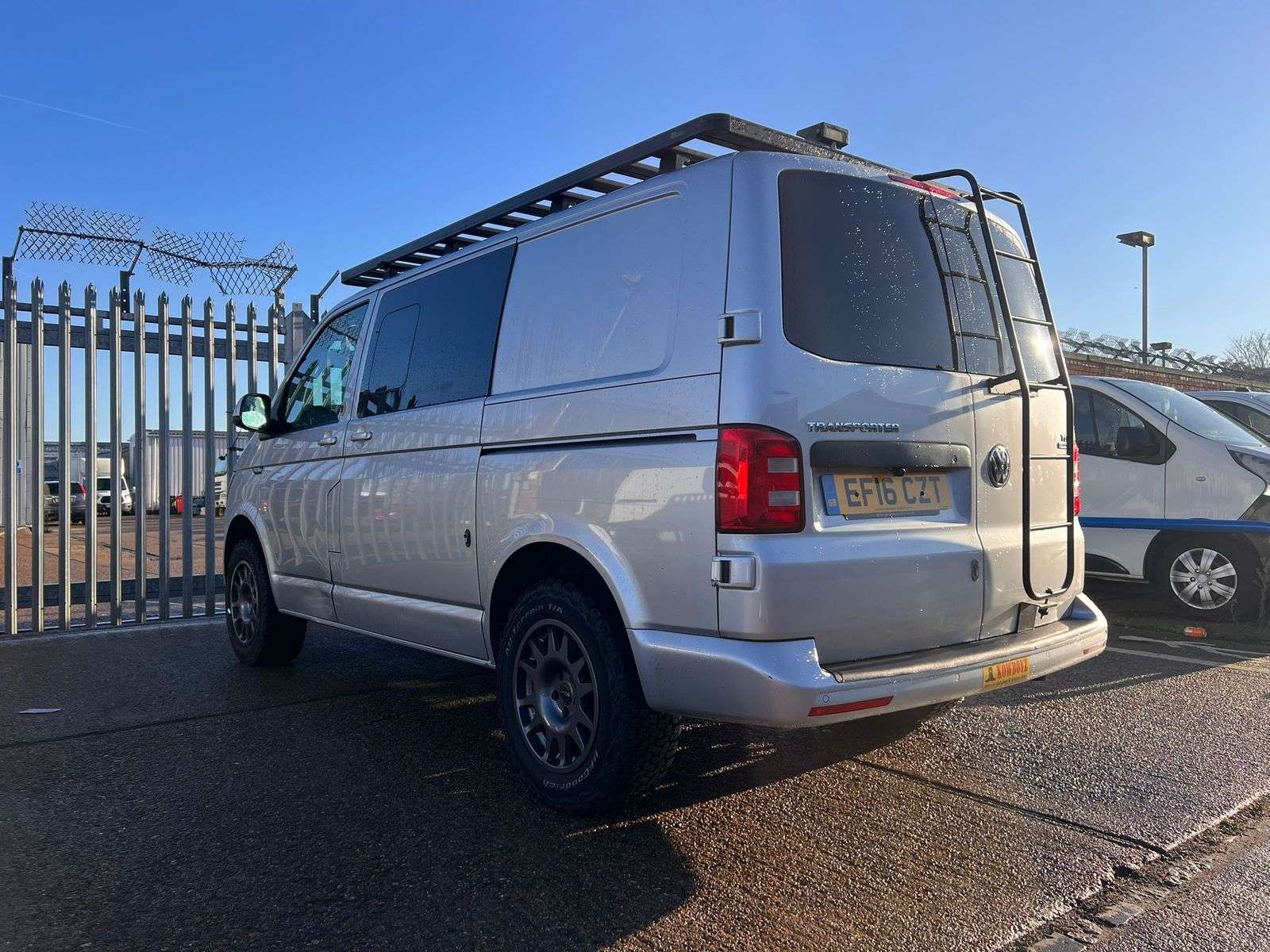 A 2016 VOLKSWAGEN TRANSPORTER 2.0 TDI T28 BlueMotion Tech Trendline Panel Van 5dr Diesel Manual FWD SWB Euro 6 (s/s) (102 ps) A 2016 VOLKSWAGEN TRANSPORTER 2.0 TDI T28 BlueMotion Tech Trendline Panel Van 5dr Diesel Manual FWD SWB Euro 6 (s/s) (102 ps)