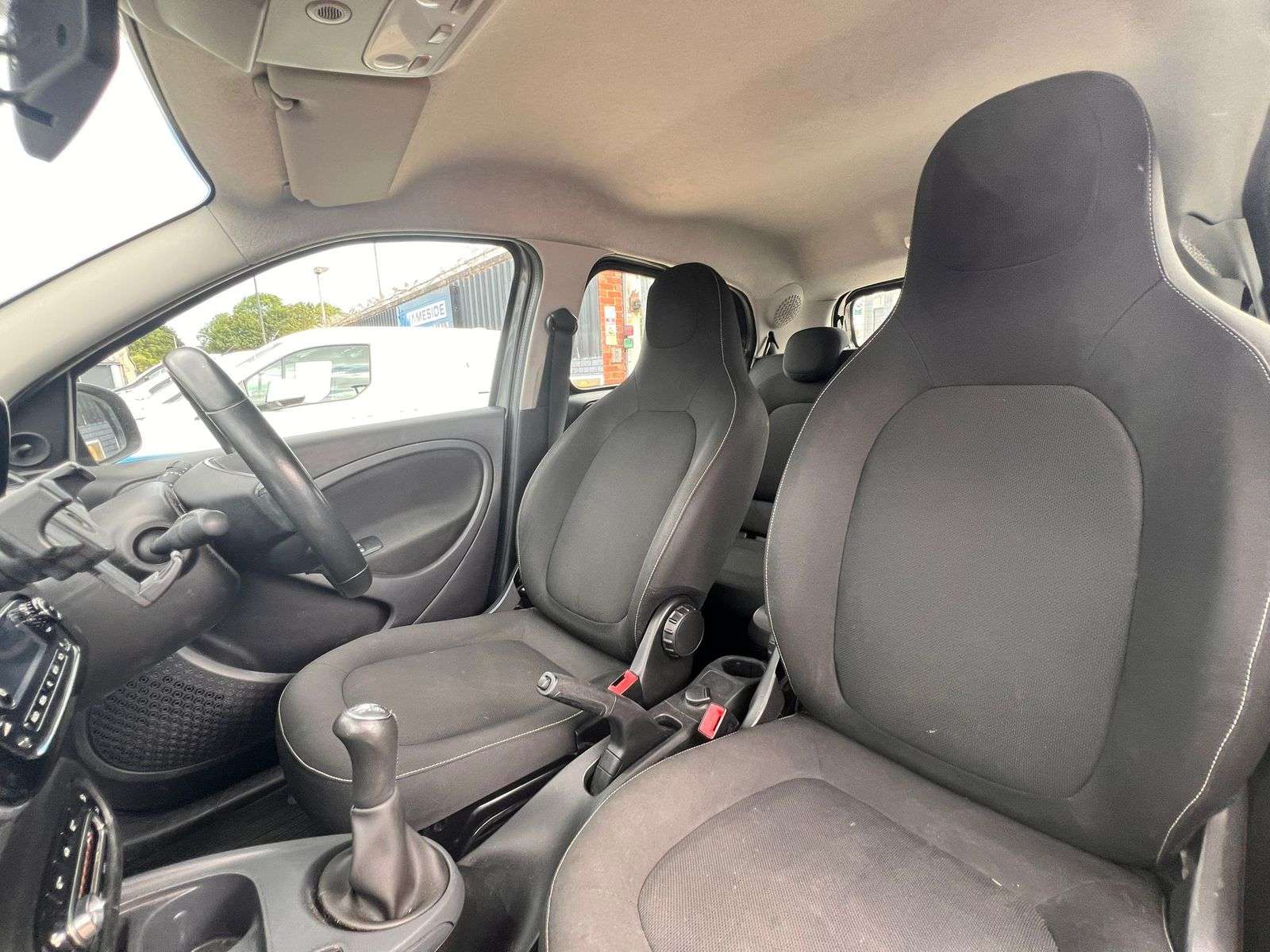2018 SMART FORFOUR 2018 SMART FORFOUR