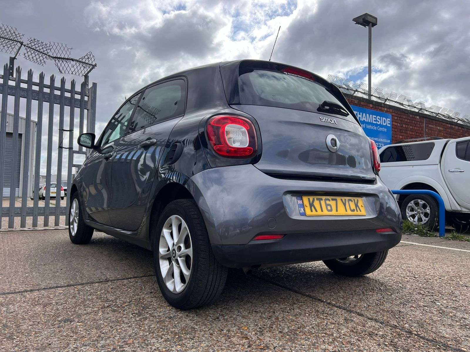 2018 SMART FORFOUR 2018 SMART FORFOUR