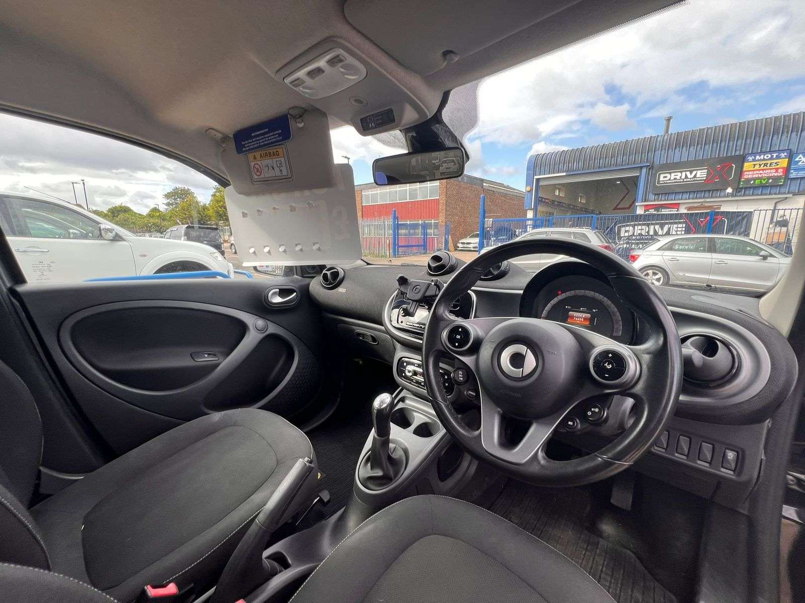2018 SMART FORFOUR 2018 SMART FORFOUR
