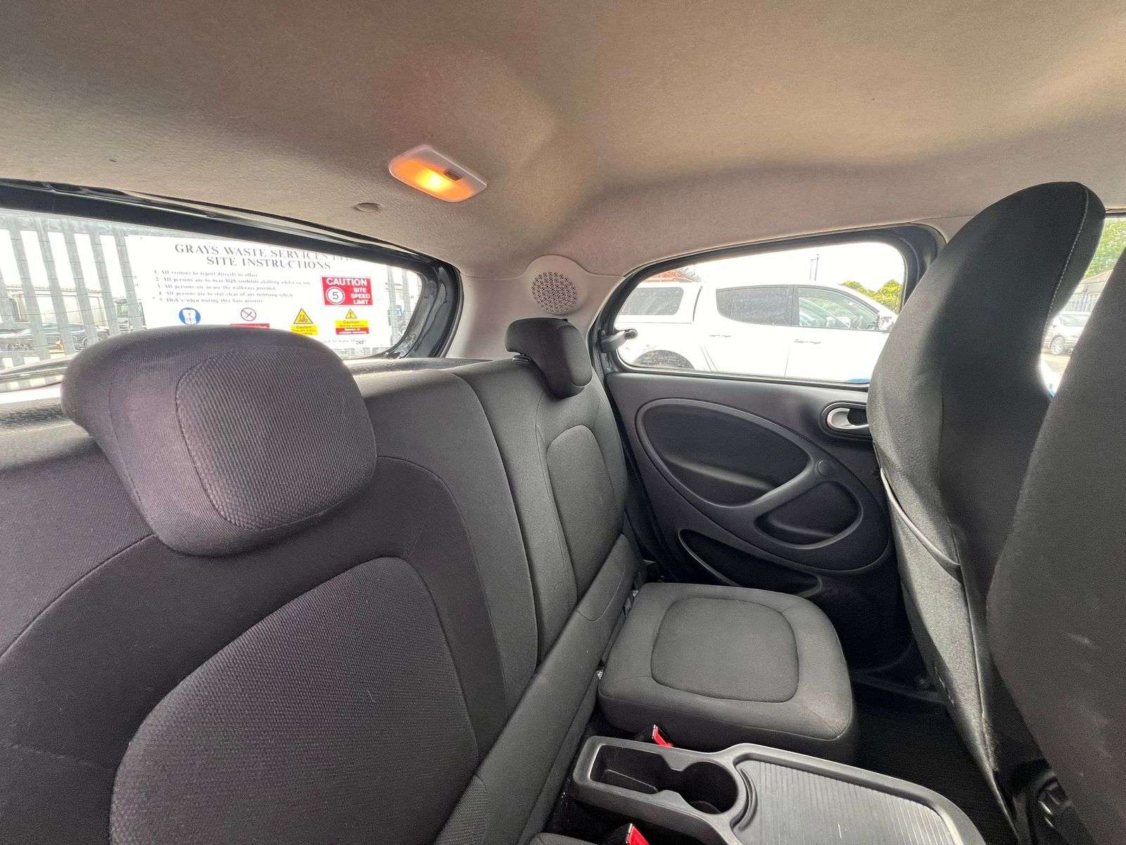 2018 SMART FORFOUR 2018 SMART FORFOUR