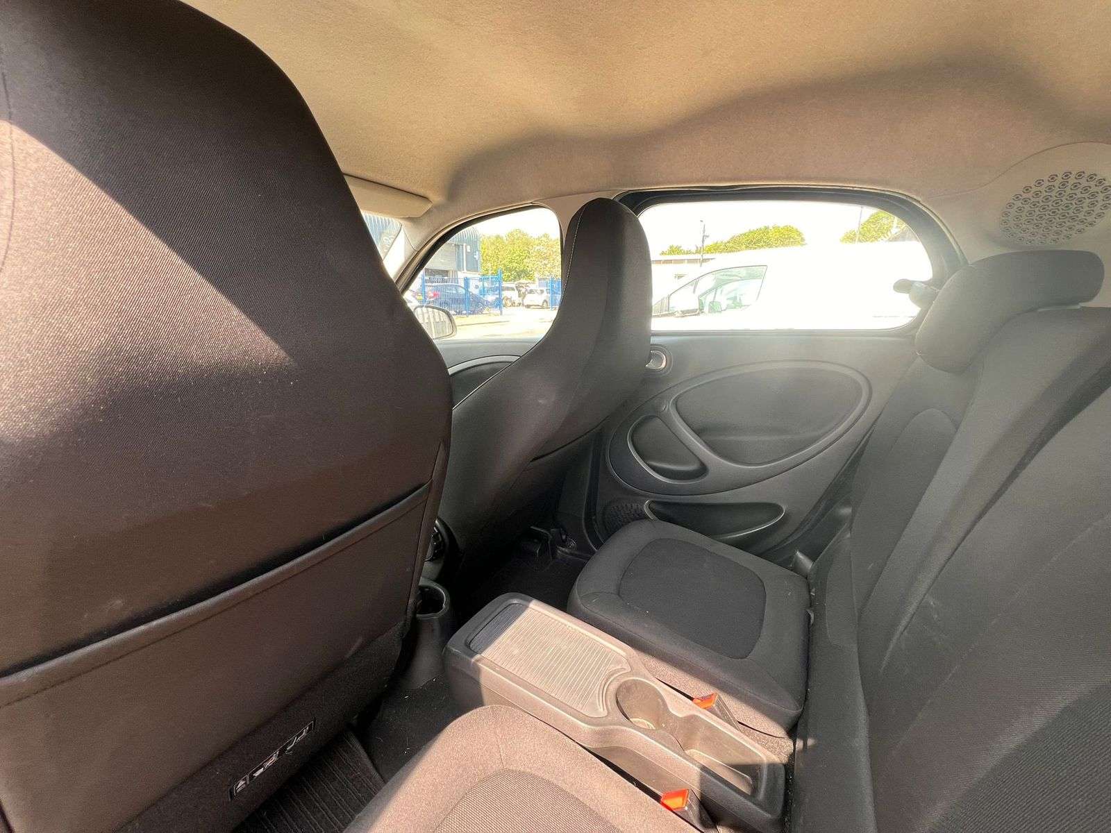 2018 SMART FORFOUR 2018 SMART FORFOUR