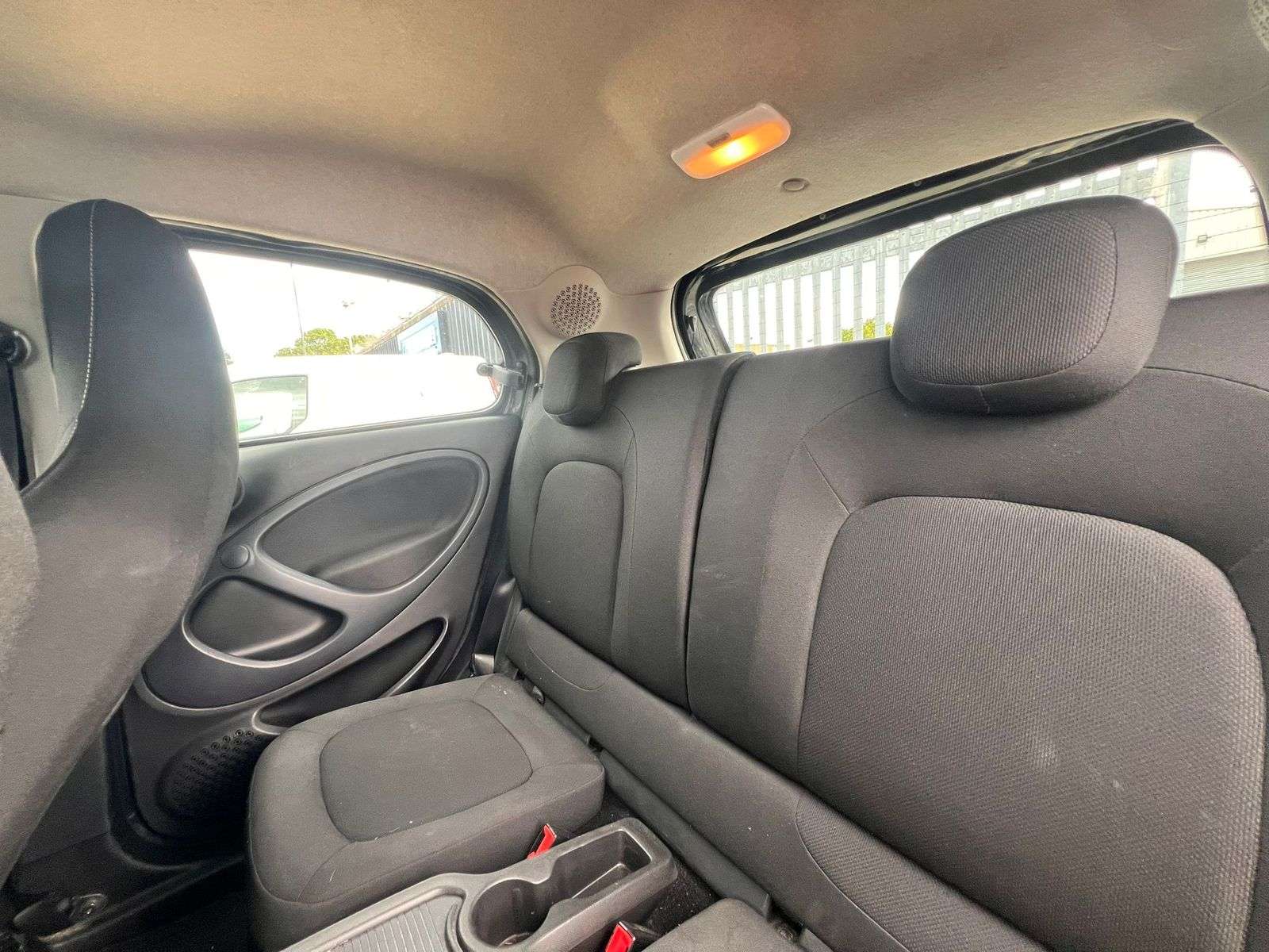 2018 SMART FORFOUR 2018 SMART FORFOUR