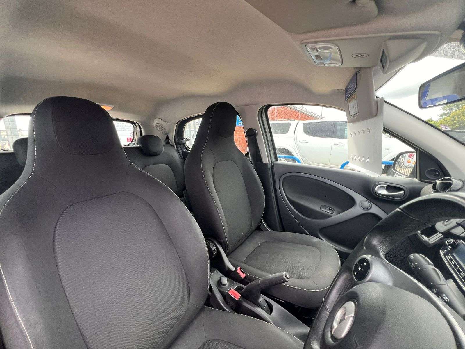 2018 SMART FORFOUR 2018 SMART FORFOUR
