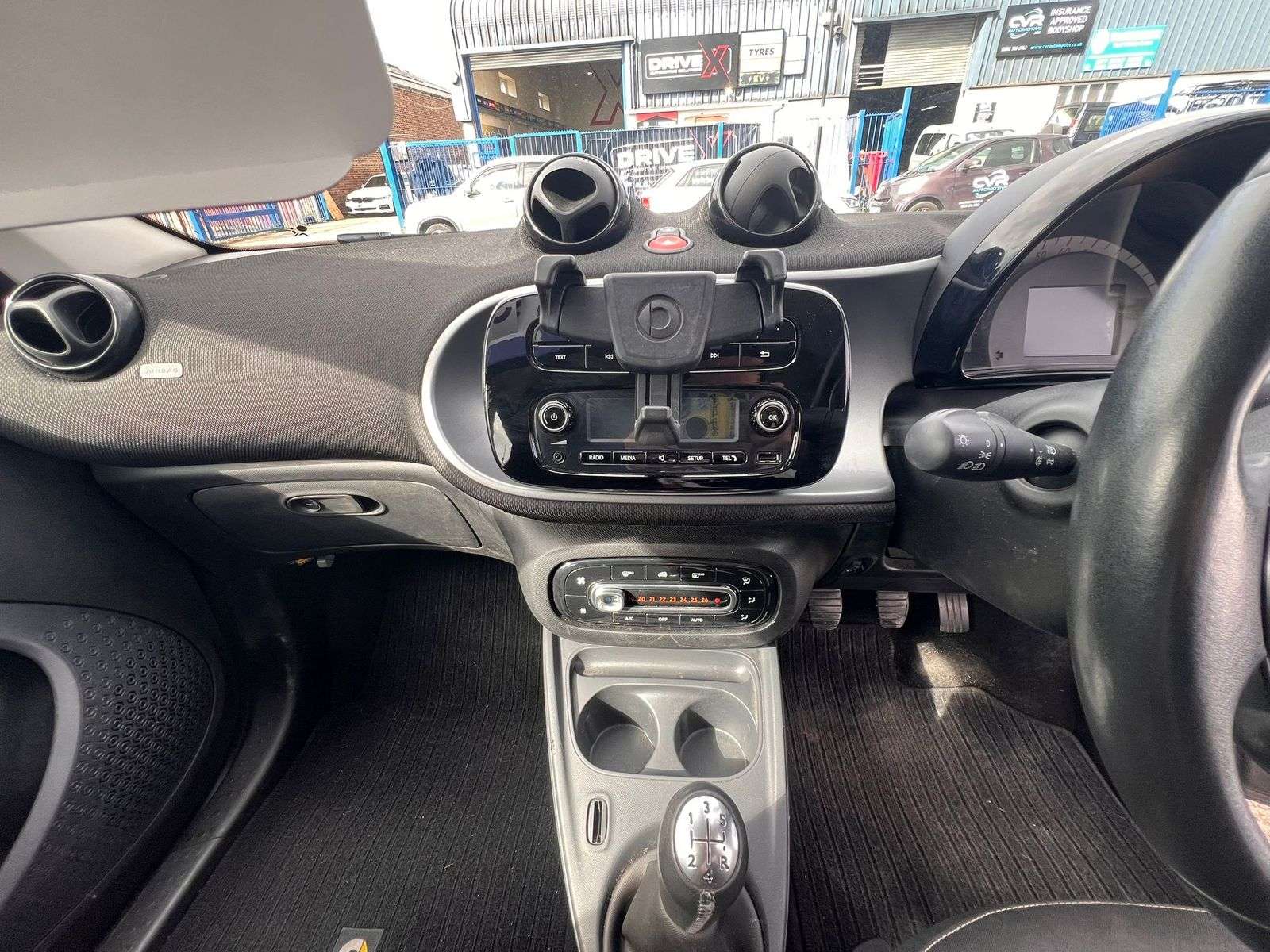 2018 SMART FORFOUR 2018 SMART FORFOUR