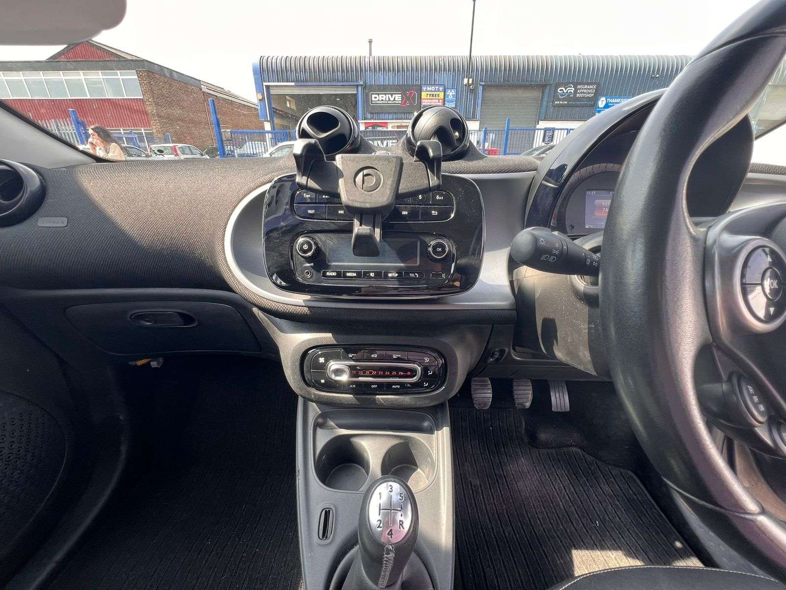 2018 SMART FORFOUR 2018 SMART FORFOUR