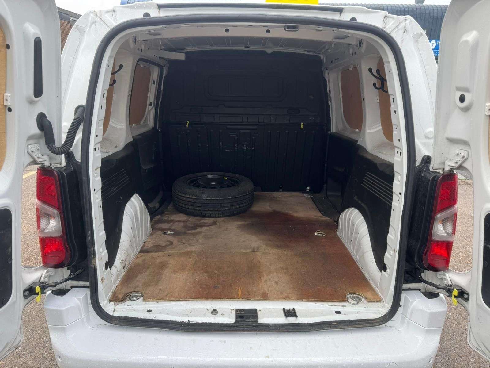 2021 PEUGEOT PARTNER 2021 PEUGEOT PARTNER