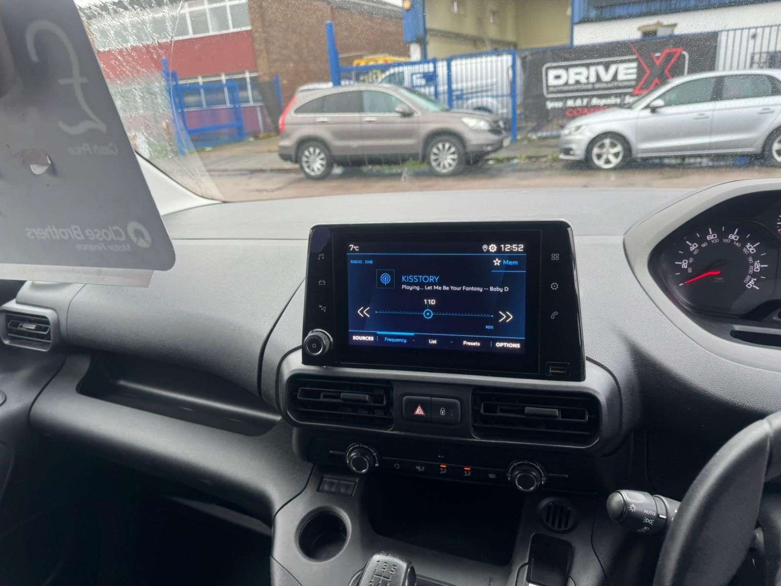 2021 PEUGEOT PARTNER 2021 PEUGEOT PARTNER