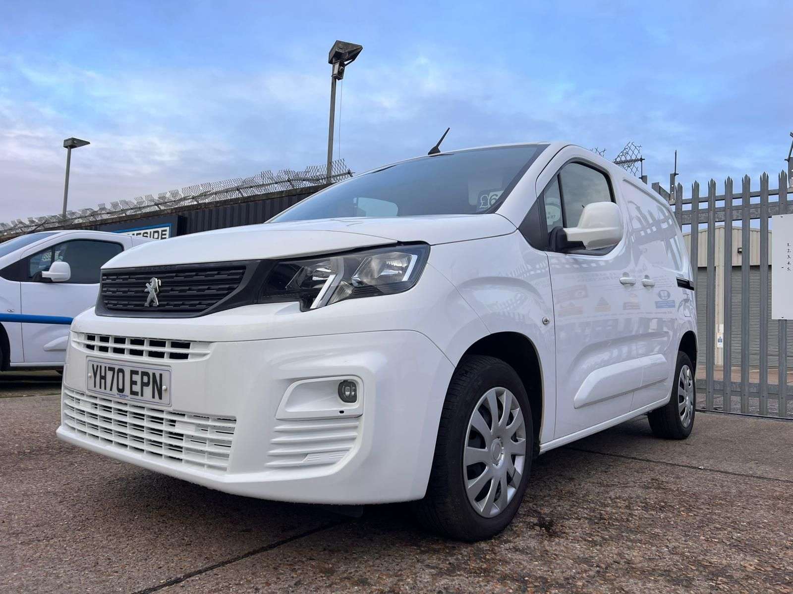 2020 PEUGEOT PARTNER 2020 PEUGEOT PARTNER