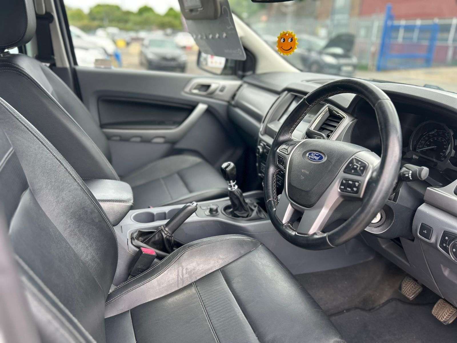 A 2018 FORD RANGER 3.2 TDCi Limited 1 Pickup Double Cab 4dr Diesel Manual 4WD Euro 5 (s/s) (200 ps) A 2018 FORD RANGER 3.2 TDCi Limited 1 Pickup Double Cab 4dr Diesel Manual 4WD Euro 5 (s/s) (200 ps)