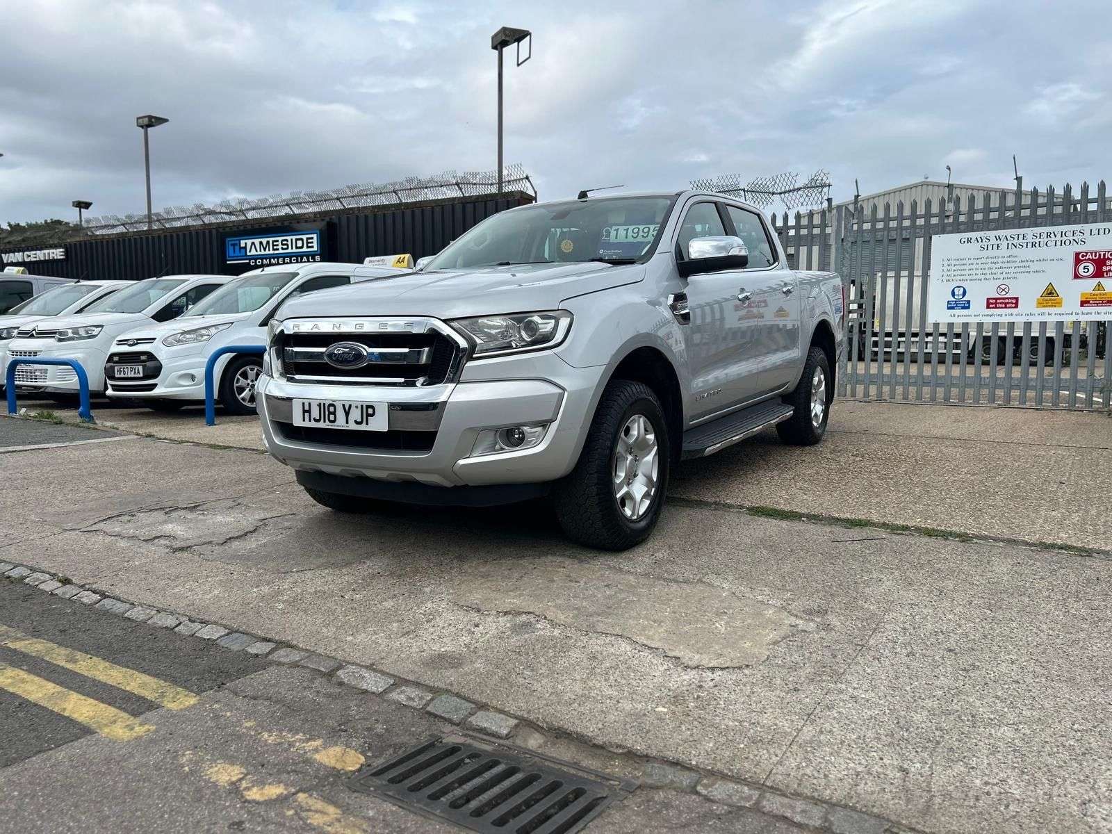 A 2018 FORD RANGER 3.2 TDCi Limited 1 Pickup Double Cab 4dr Diesel Manual 4WD Euro 5 (s/s) (200 ps) A 2018 FORD RANGER 3.2 TDCi Limited 1 Pickup Double Cab 4dr Diesel Manual 4WD Euro 5 (s/s) (200 ps)