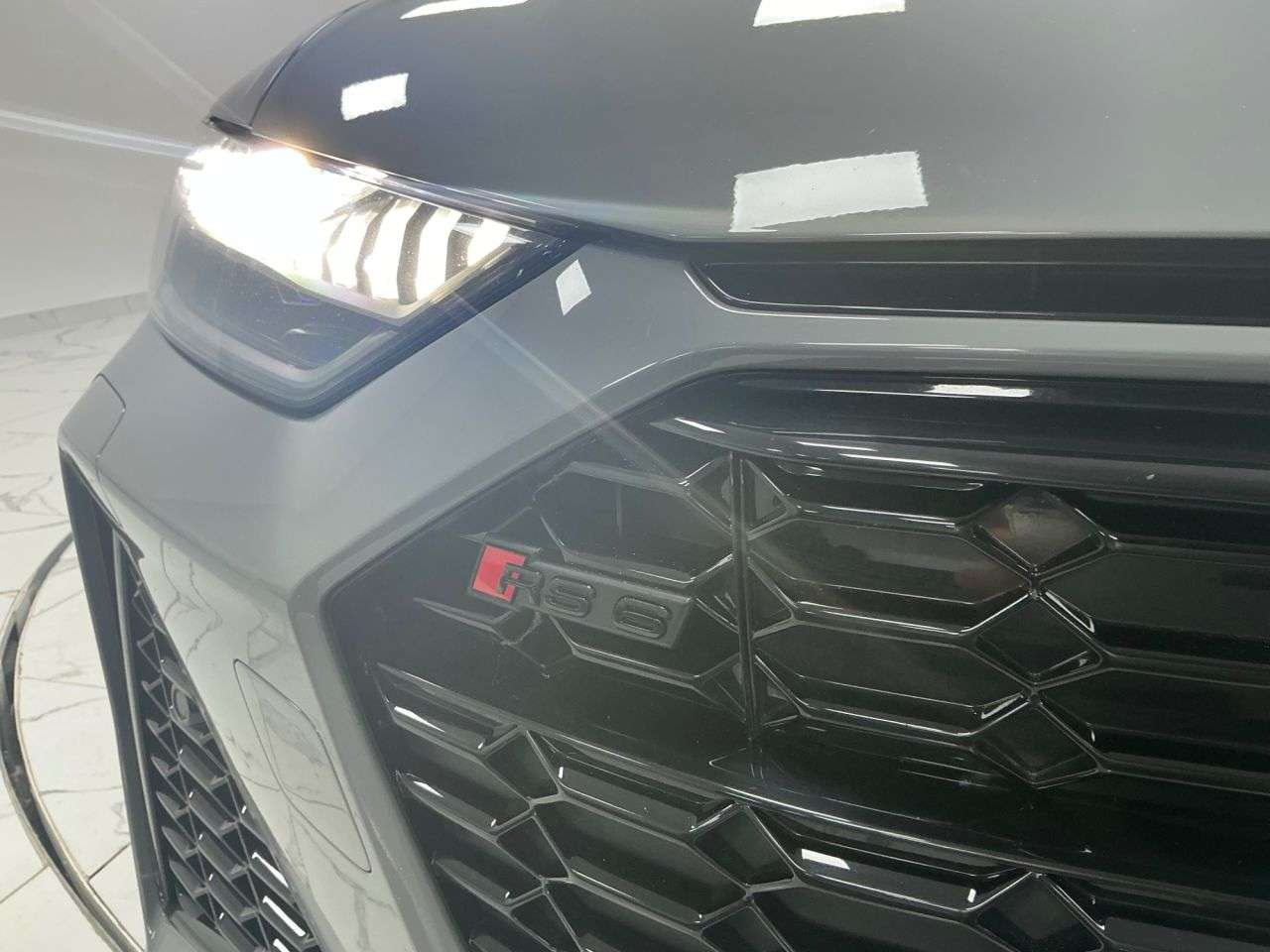 2020 AUDI RS6 AVANT 2020 AUDI RS6 AVANT