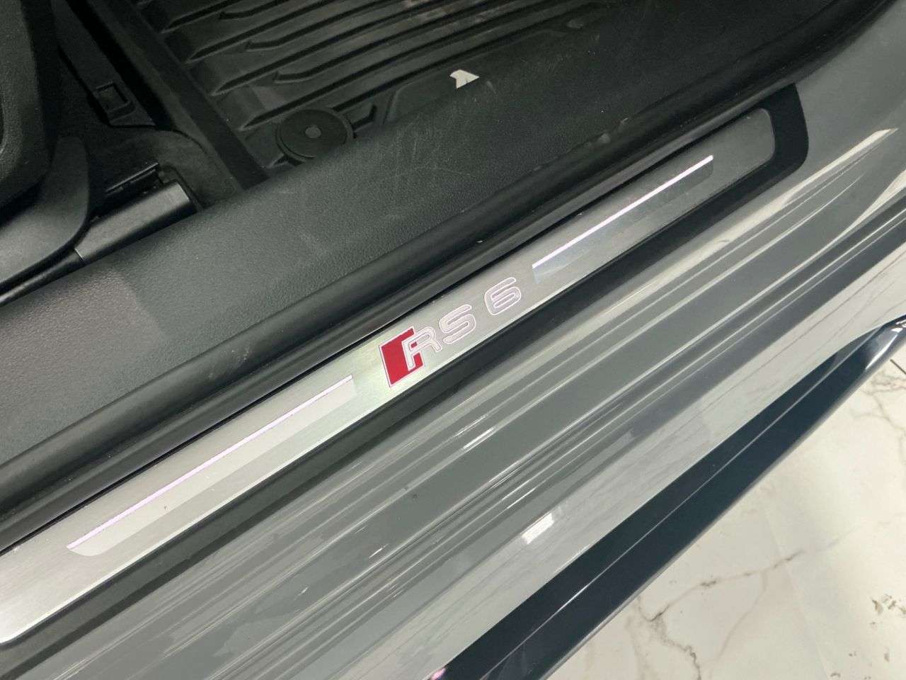 2020 AUDI RS6 AVANT 2020 AUDI RS6 AVANT