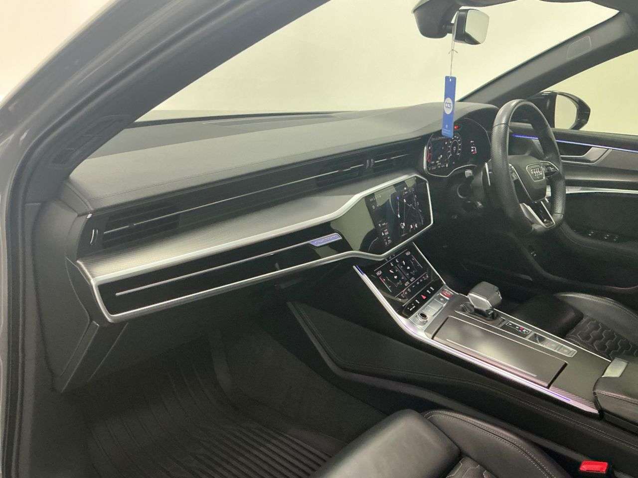 2020 AUDI RS6 AVANT 2020 AUDI RS6 AVANT