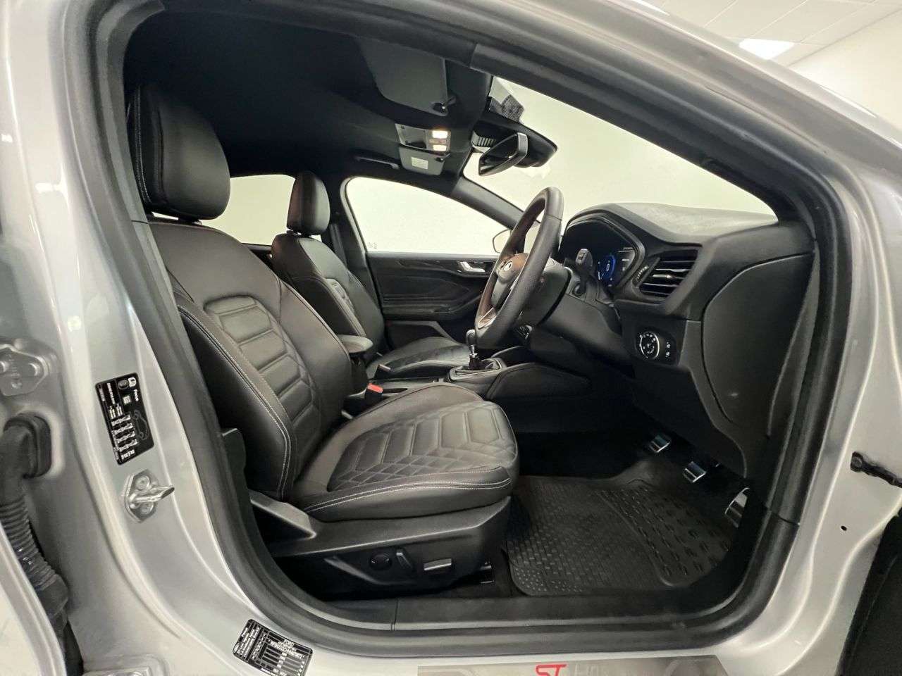 2022 FORD FOCUS 2022 FORD FOCUS