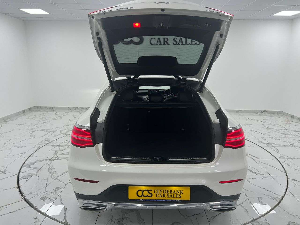 null MERCEDES-BENZ GLC null MERCEDES-BENZ GLC