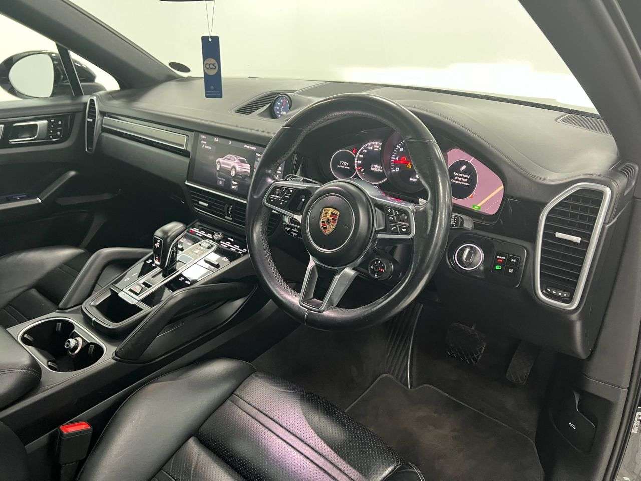 2019 PORSCHE CAYENNE 2019 PORSCHE CAYENNE