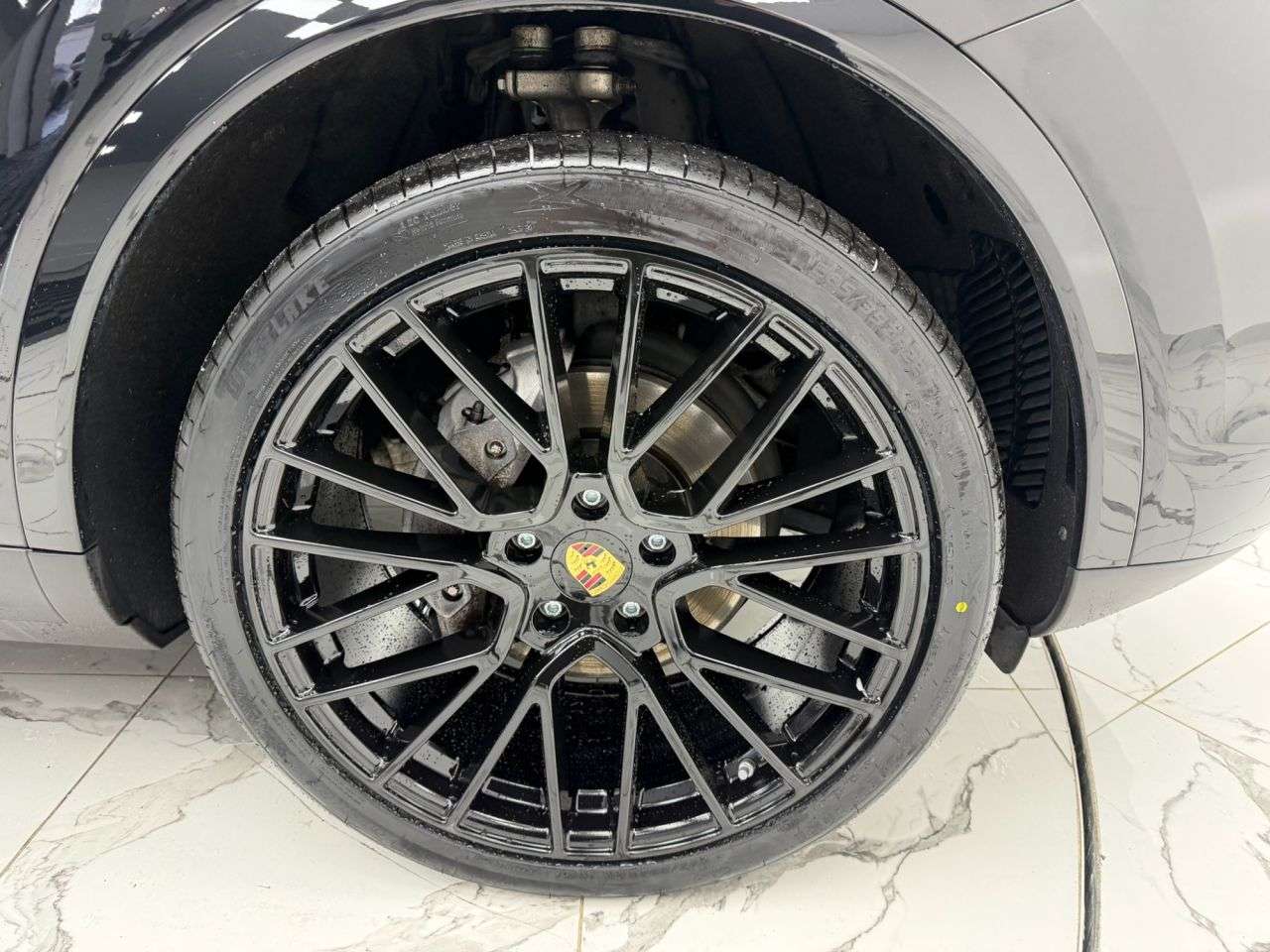 2019 PORSCHE CAYENNE 2019 PORSCHE CAYENNE