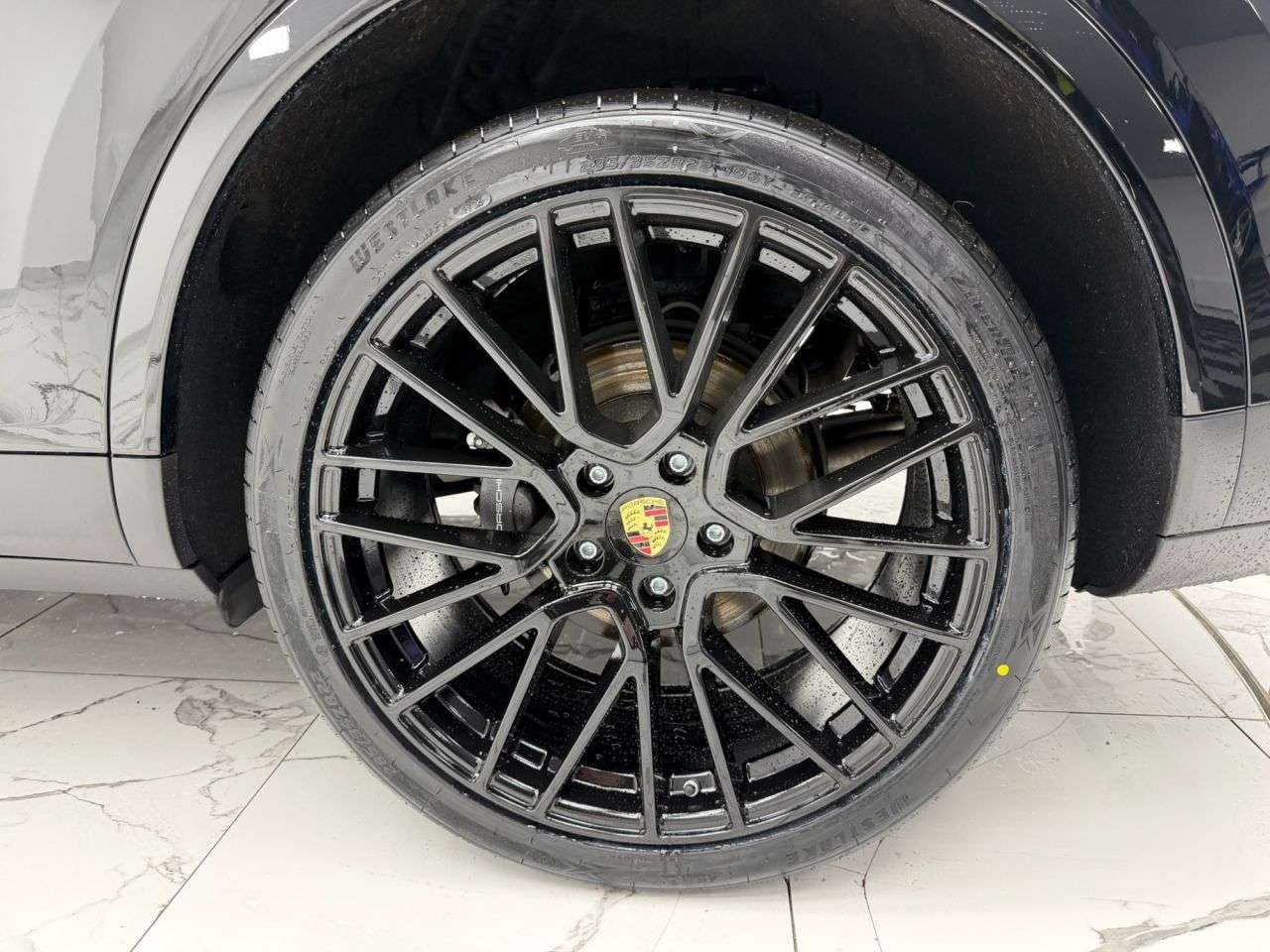 2019 PORSCHE CAYENNE 2019 PORSCHE CAYENNE