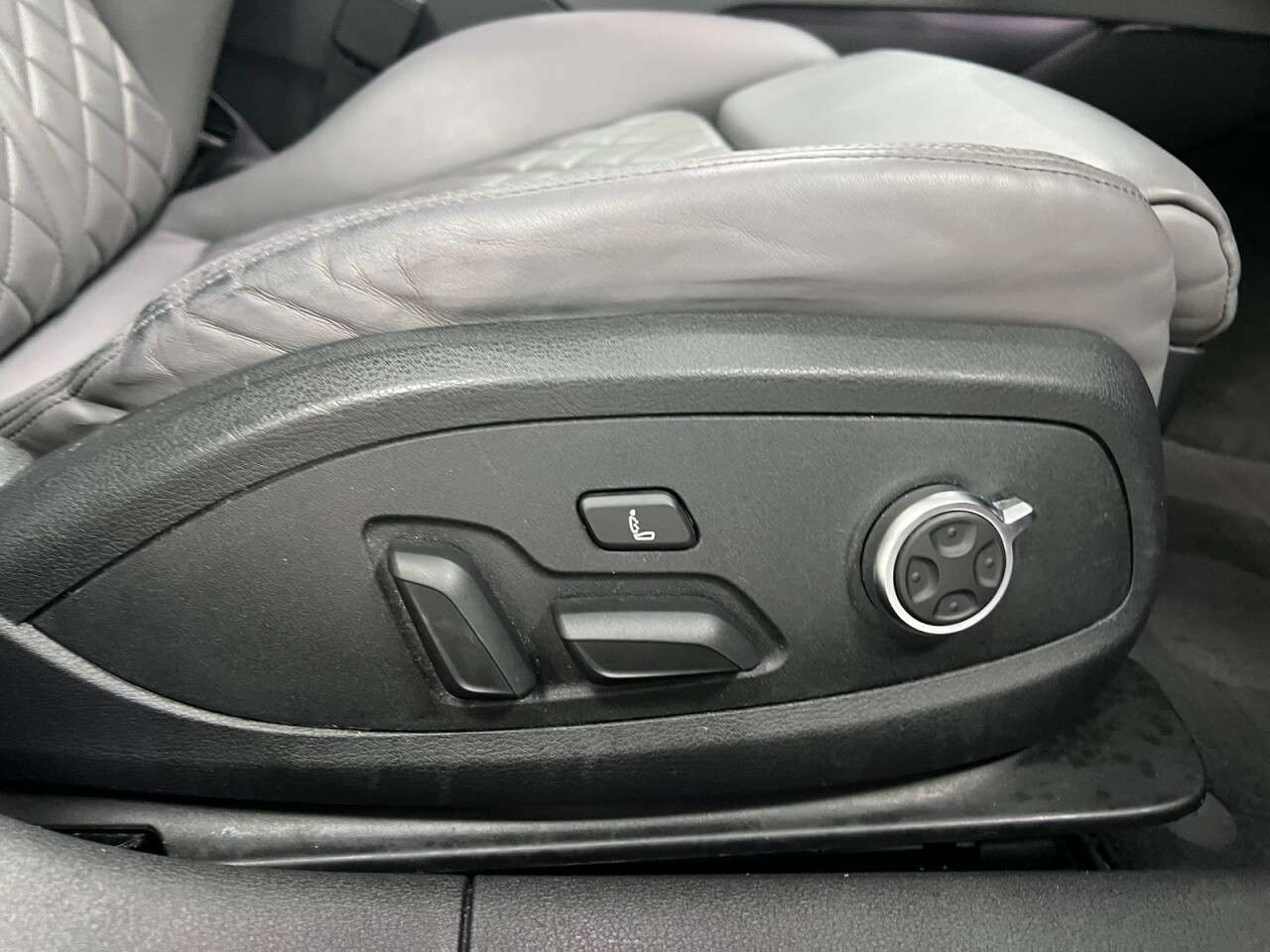 2017 AUDI S4 AVANT 2017 AUDI S4 AVANT