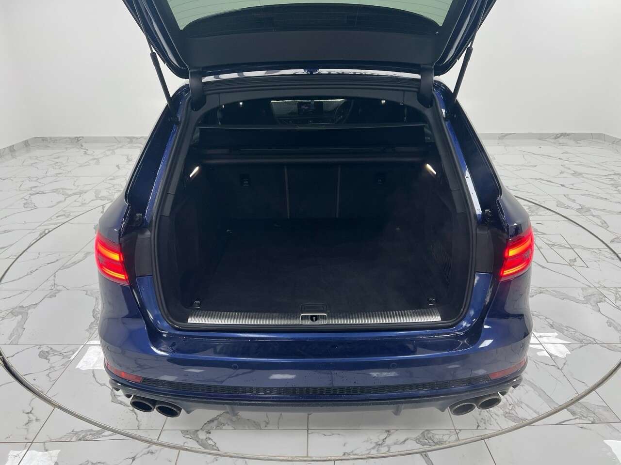 2017 AUDI S4 AVANT 2017 AUDI S4 AVANT