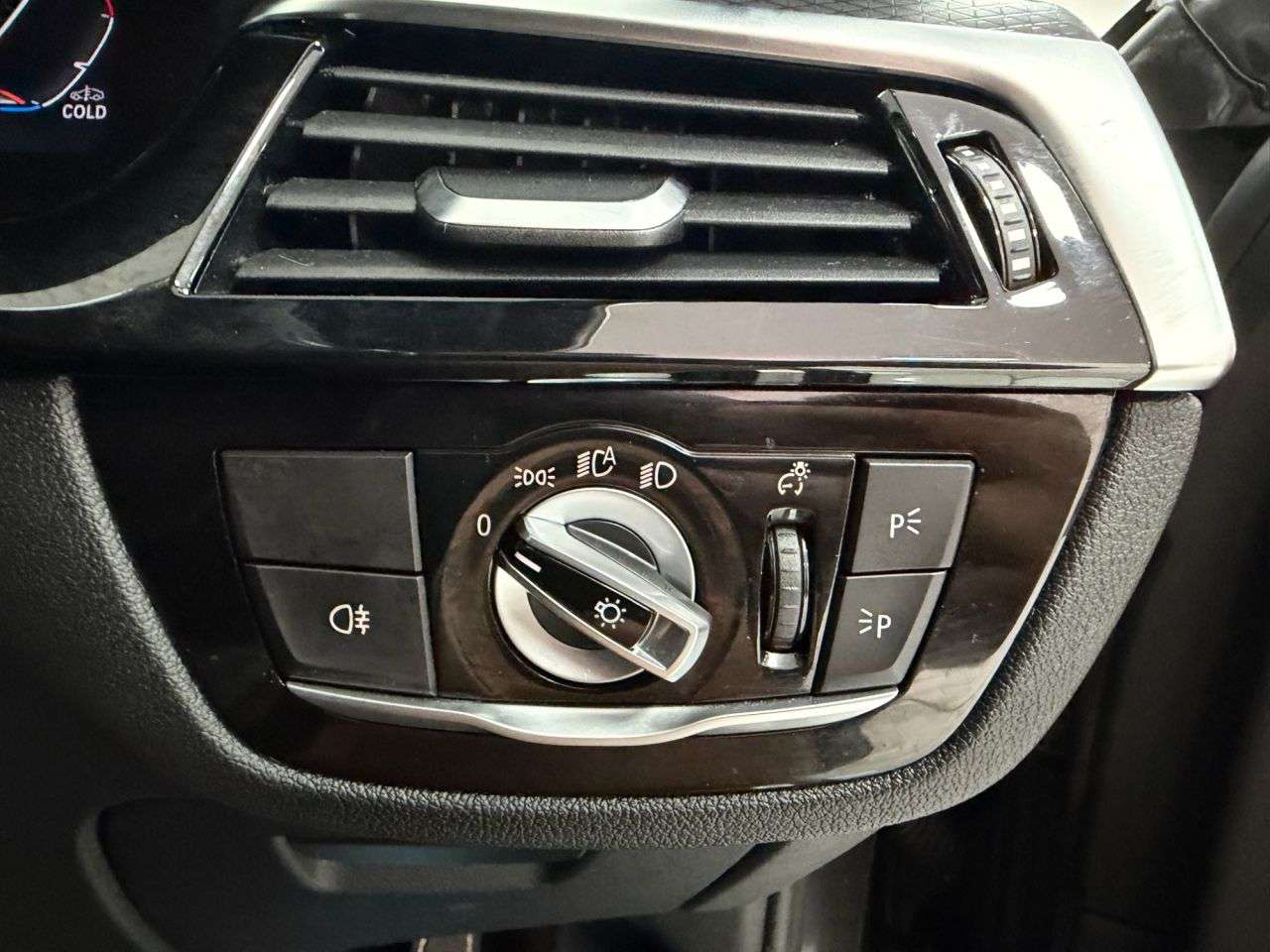 2021 BMW 5 SERIES 2021 BMW 5 SERIES