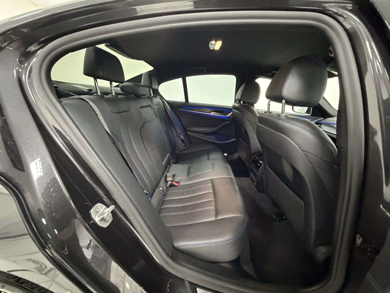 2021 BMW 5 SERIES 2021 BMW 5 SERIES