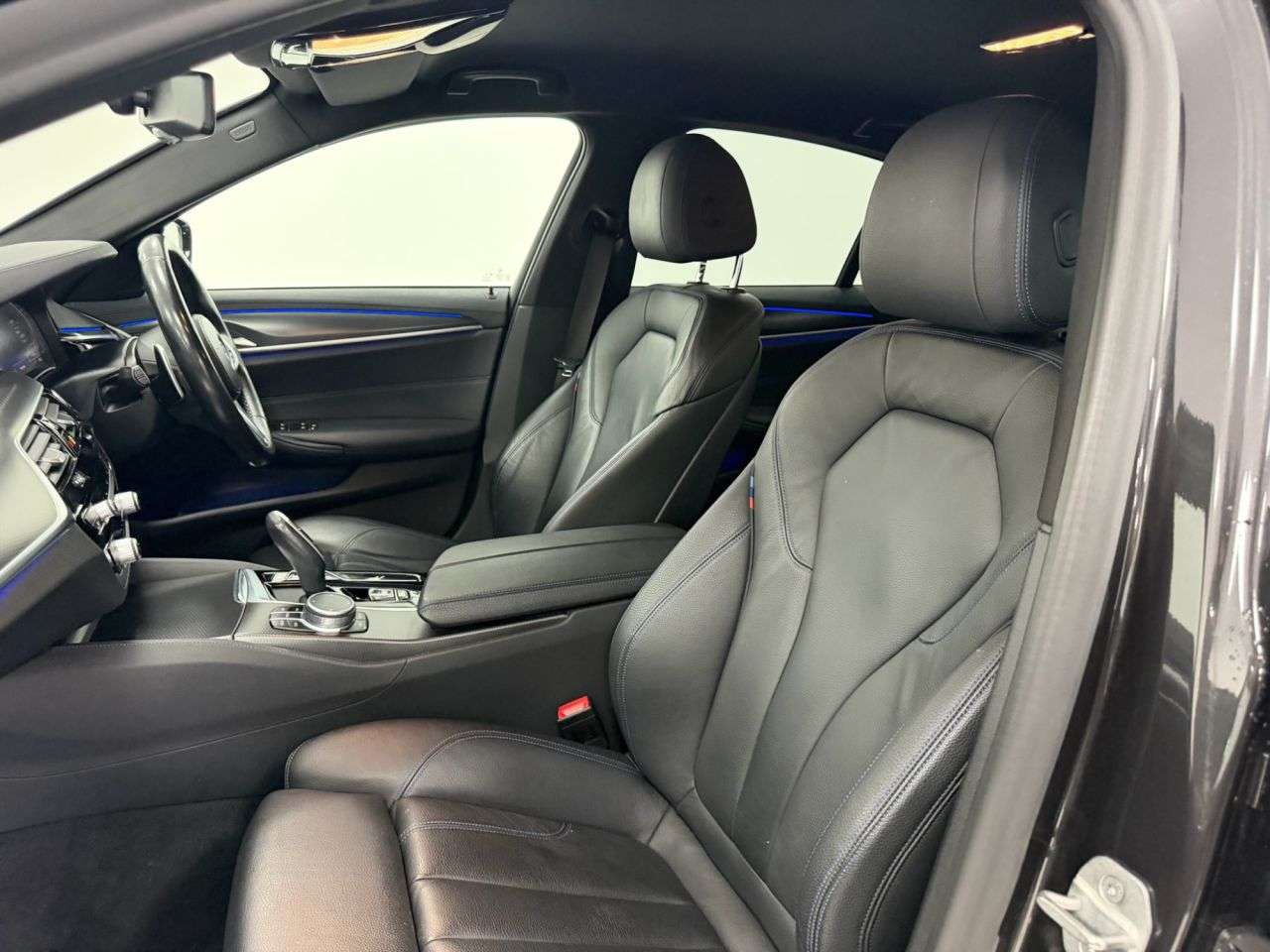 2021 BMW 5 SERIES 2021 BMW 5 SERIES