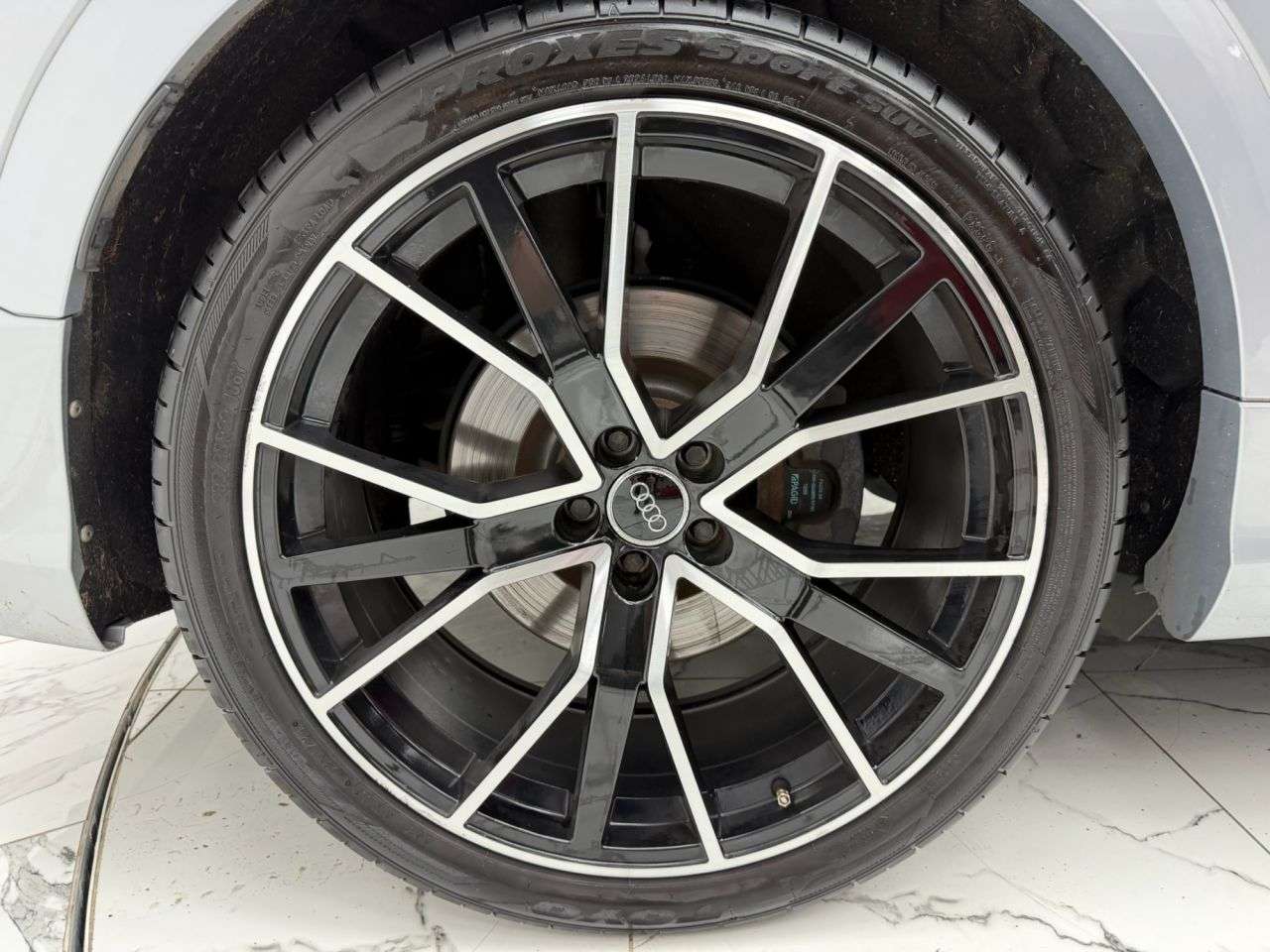 2018 AUDI Q8 2018 AUDI Q8