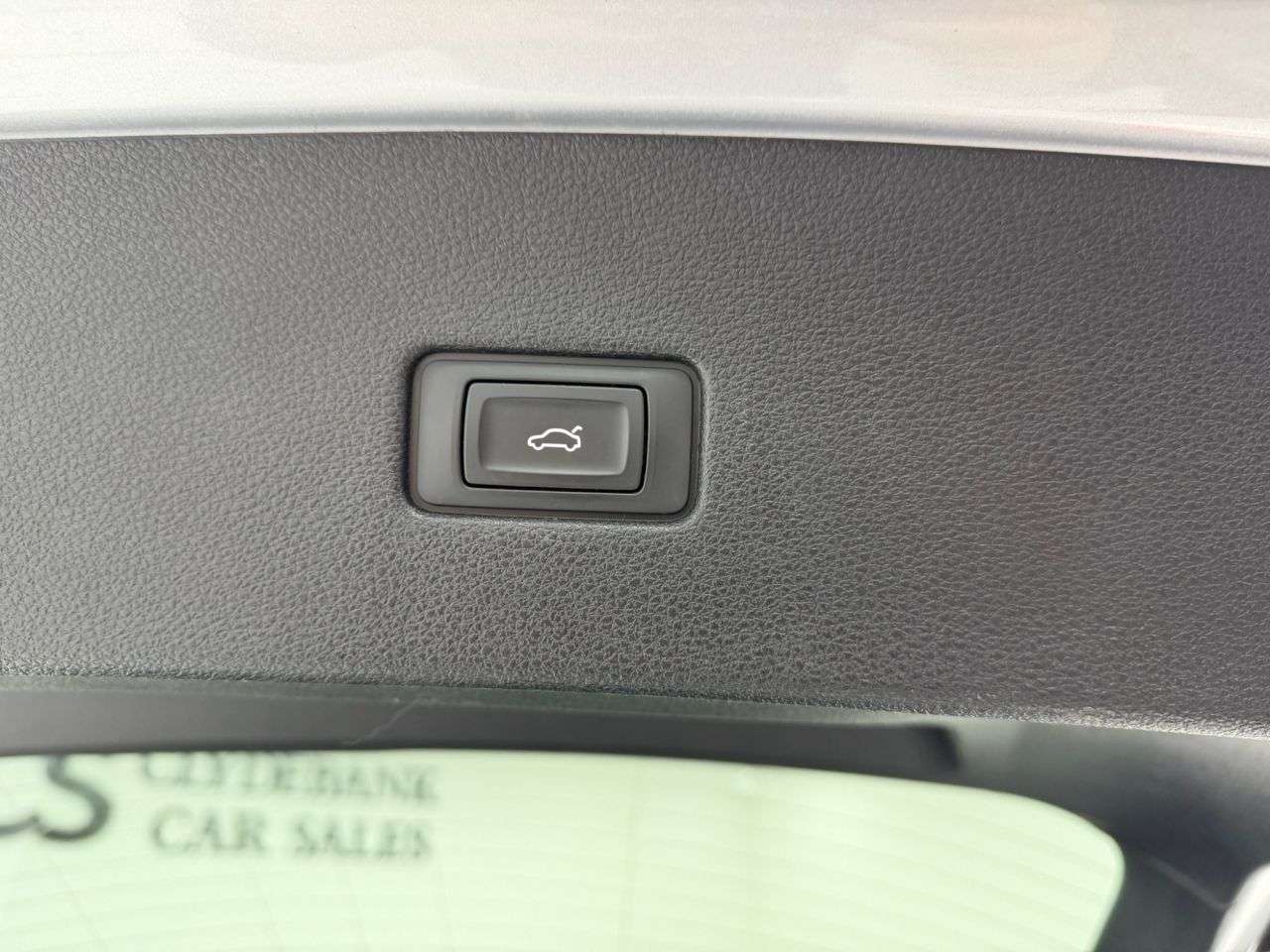 2018 AUDI Q8 2018 AUDI Q8