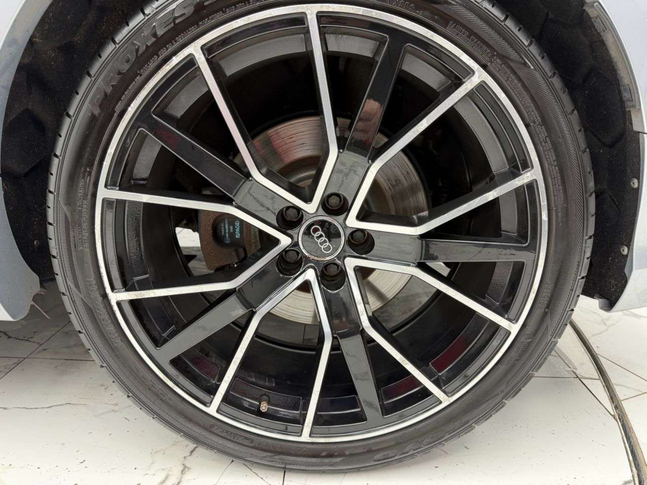 2018 AUDI Q8 2018 AUDI Q8