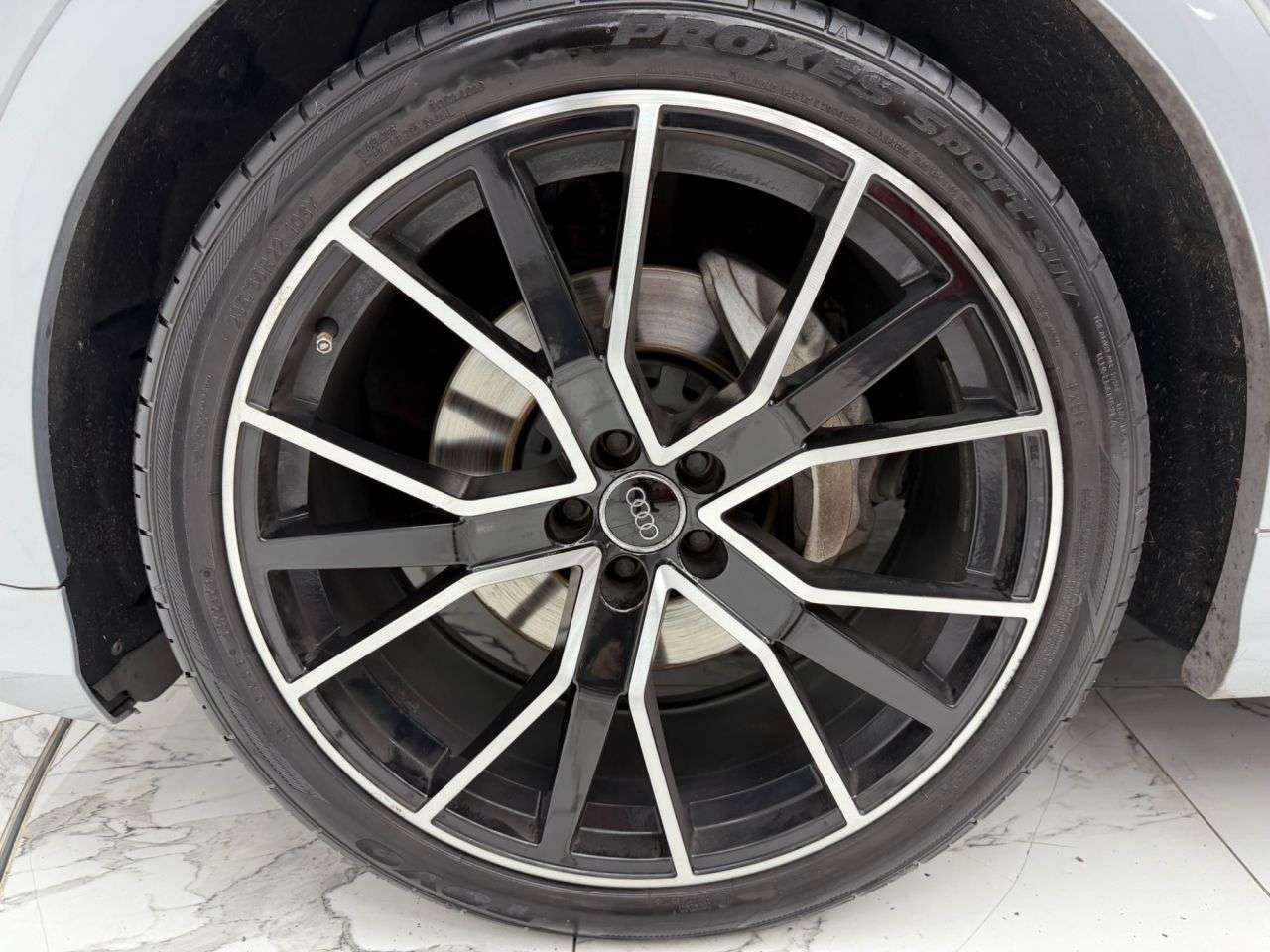 2018 AUDI Q8 2018 AUDI Q8