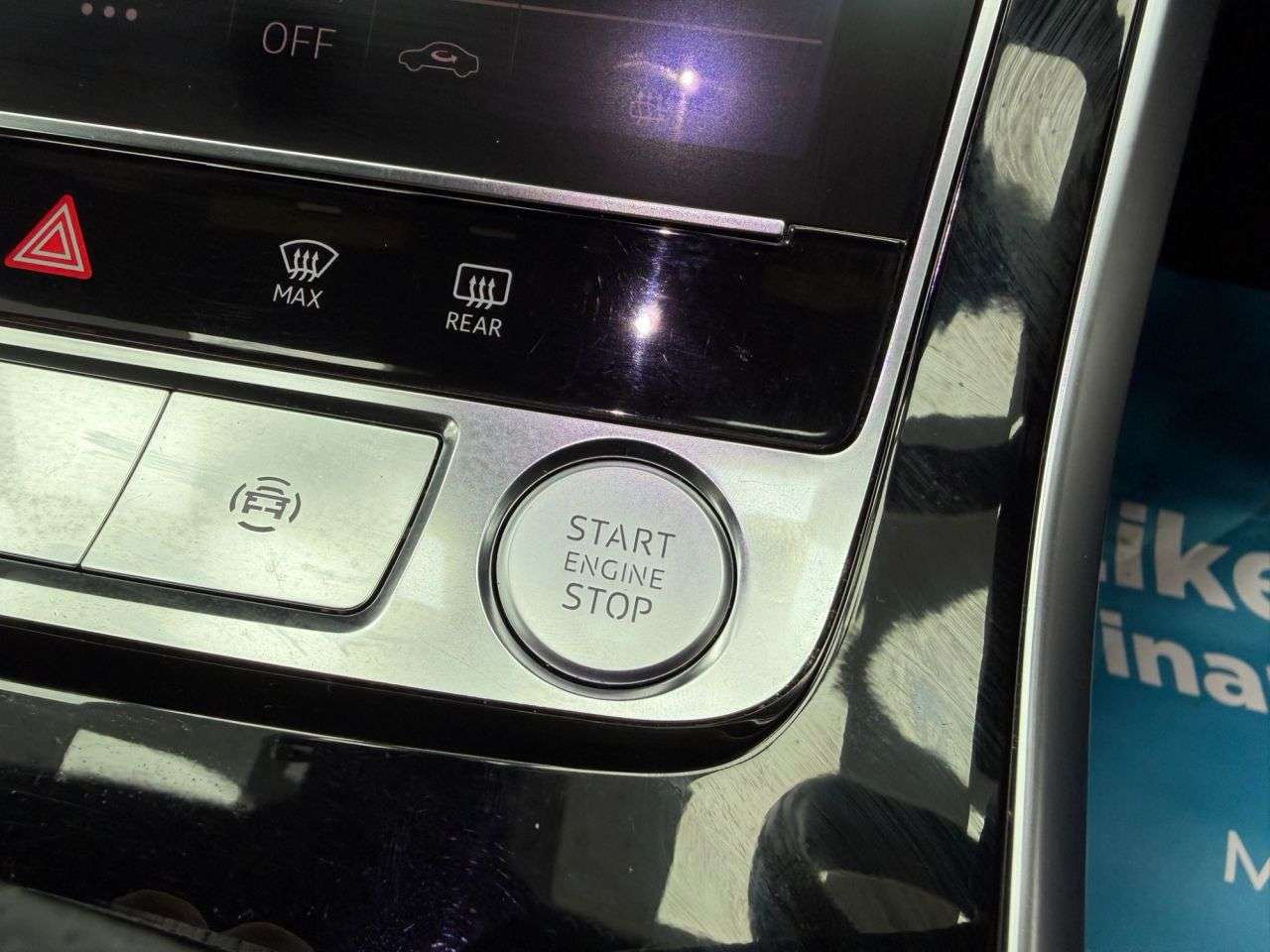 2018 AUDI Q8 2018 AUDI Q8