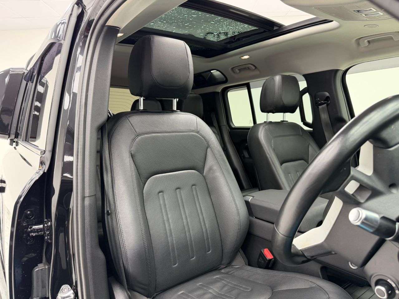 2021 LAND ROVER DEFENDER 2021 LAND ROVER DEFENDER