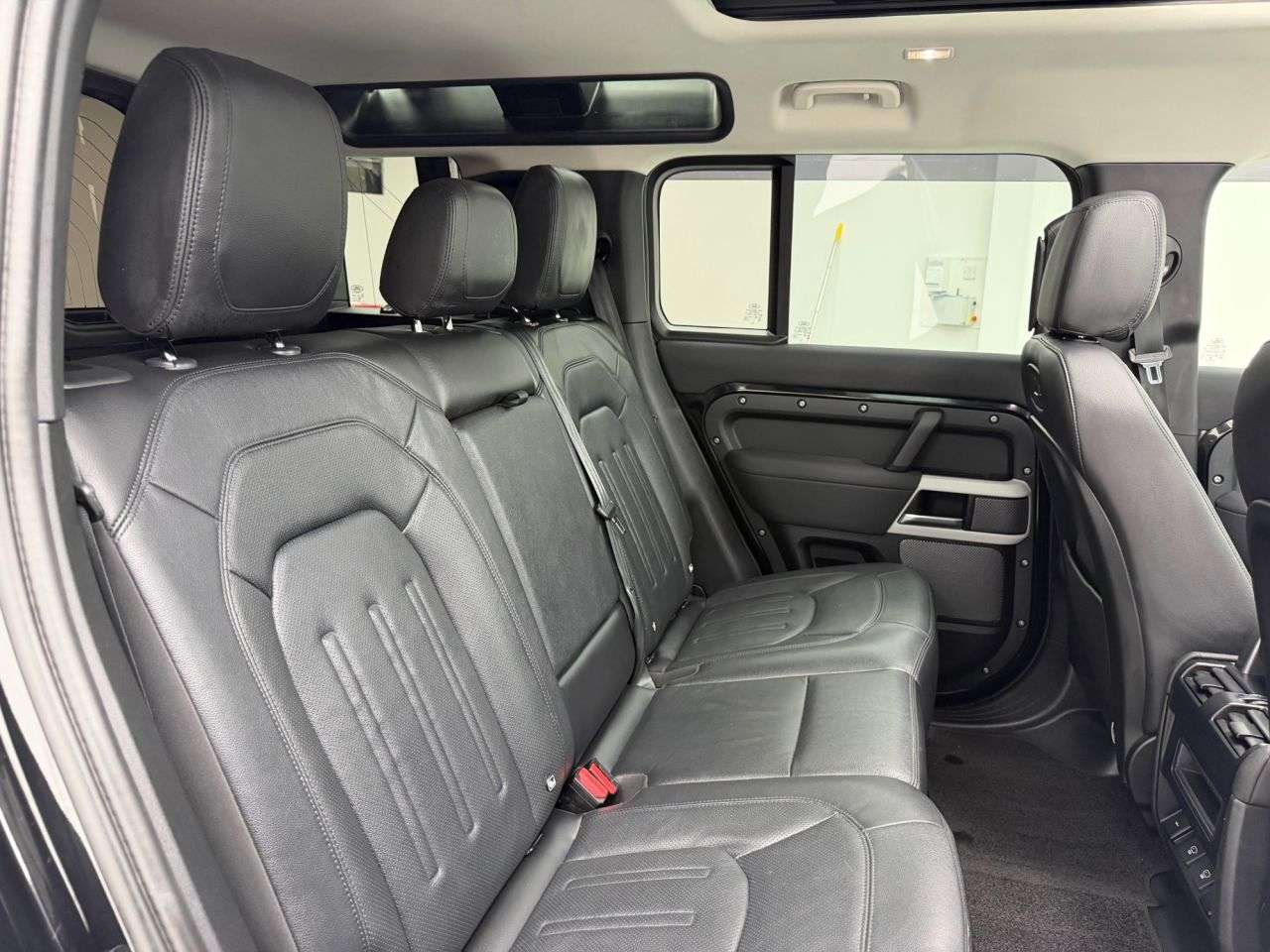 2021 LAND ROVER DEFENDER 2021 LAND ROVER DEFENDER