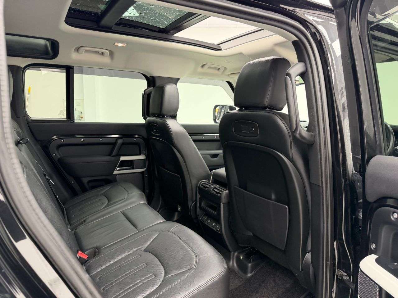 2021 LAND ROVER DEFENDER 2021 LAND ROVER DEFENDER