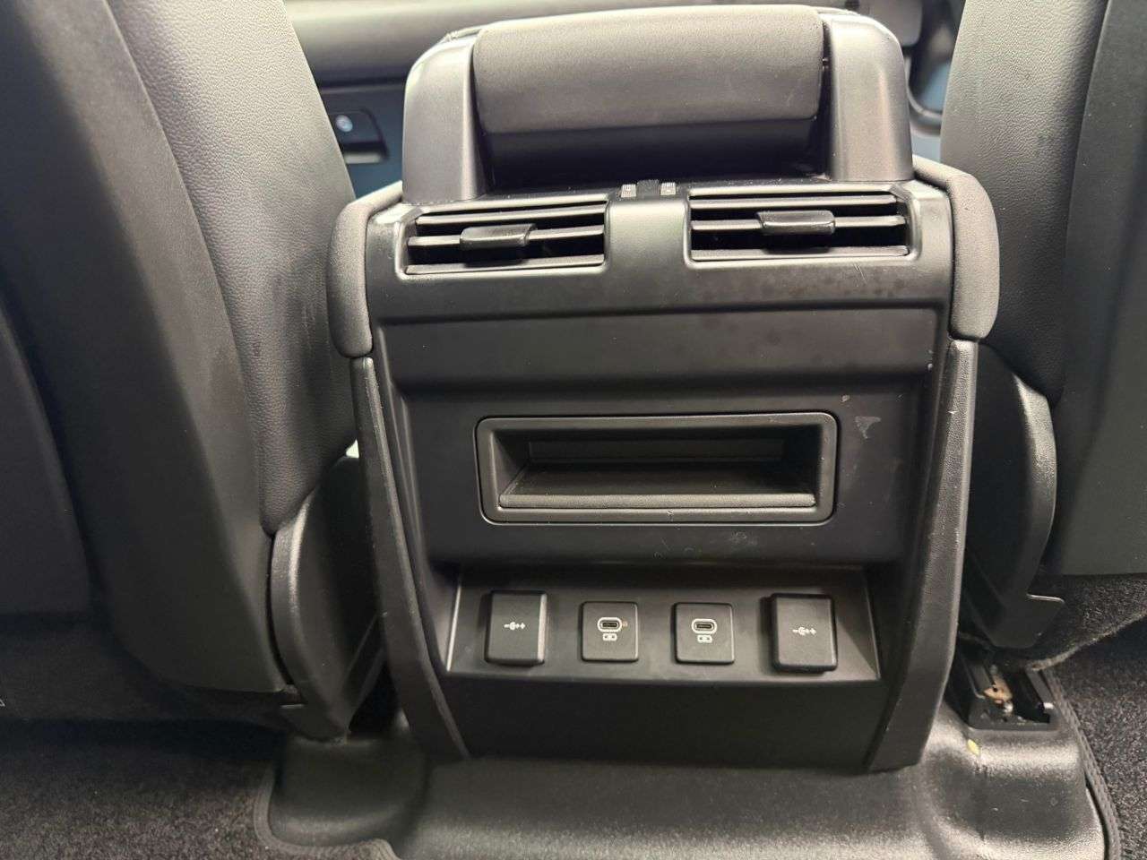 2021 LAND ROVER DEFENDER 2021 LAND ROVER DEFENDER