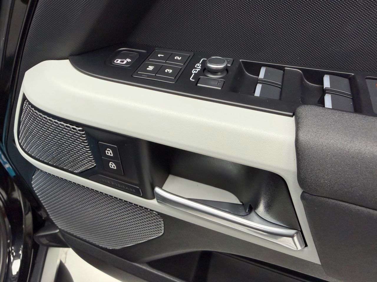 2021 LAND ROVER DEFENDER 2021 LAND ROVER DEFENDER