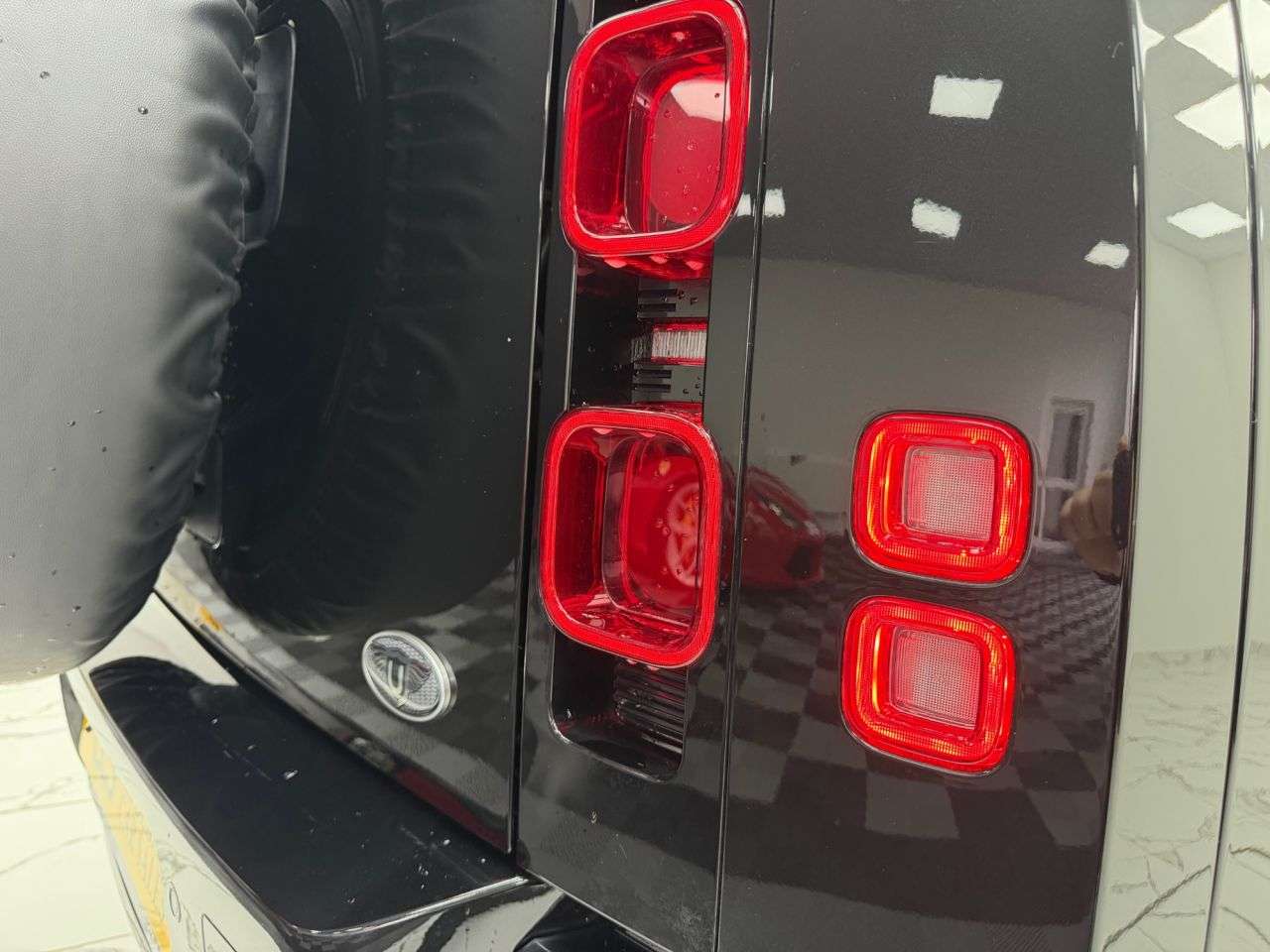 2021 LAND ROVER DEFENDER 2021 LAND ROVER DEFENDER