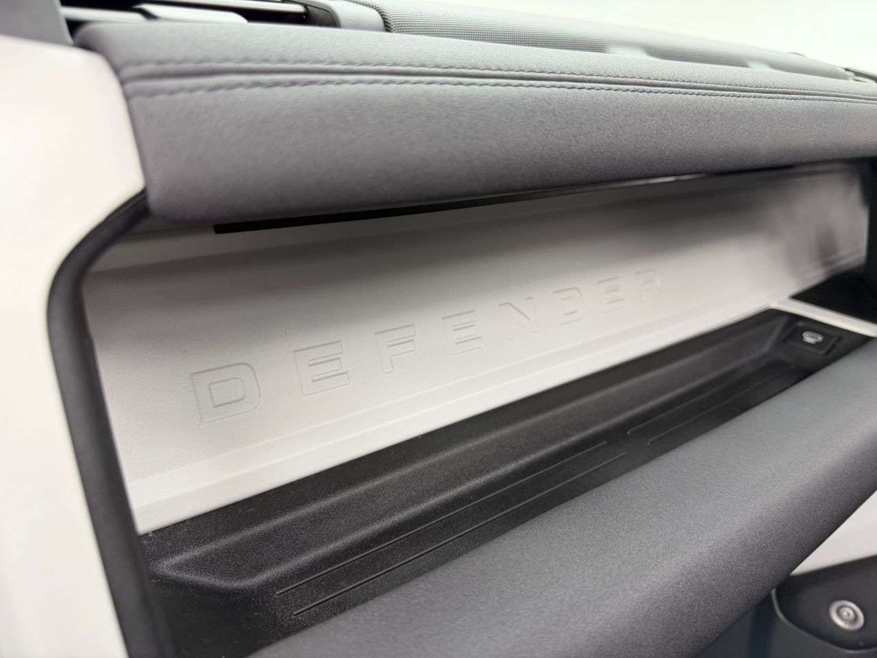 2021 LAND ROVER DEFENDER 2021 LAND ROVER DEFENDER