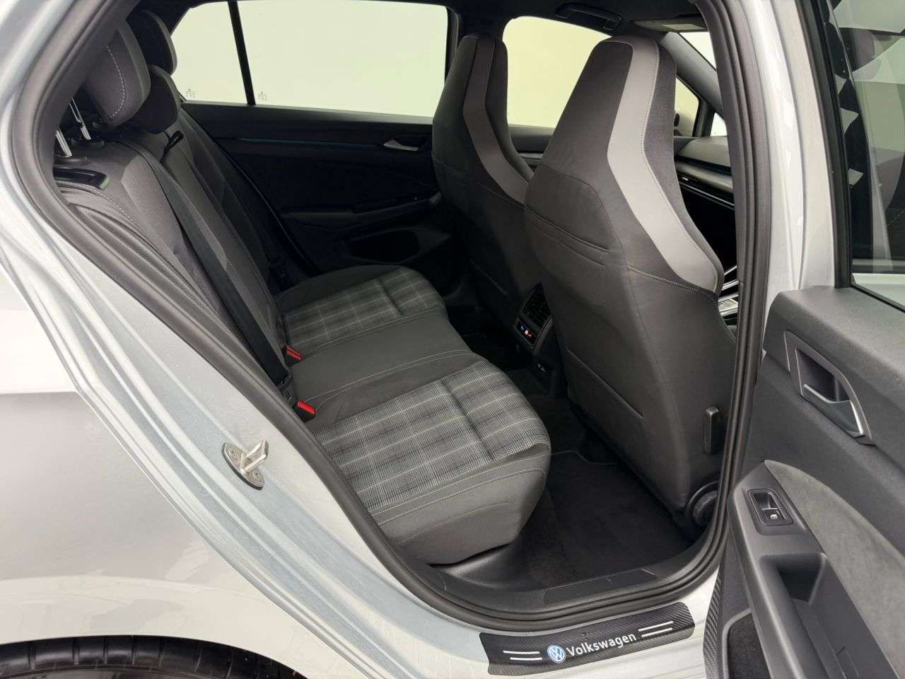 2024 VOLKSWAGEN GOLF 2024 VOLKSWAGEN GOLF