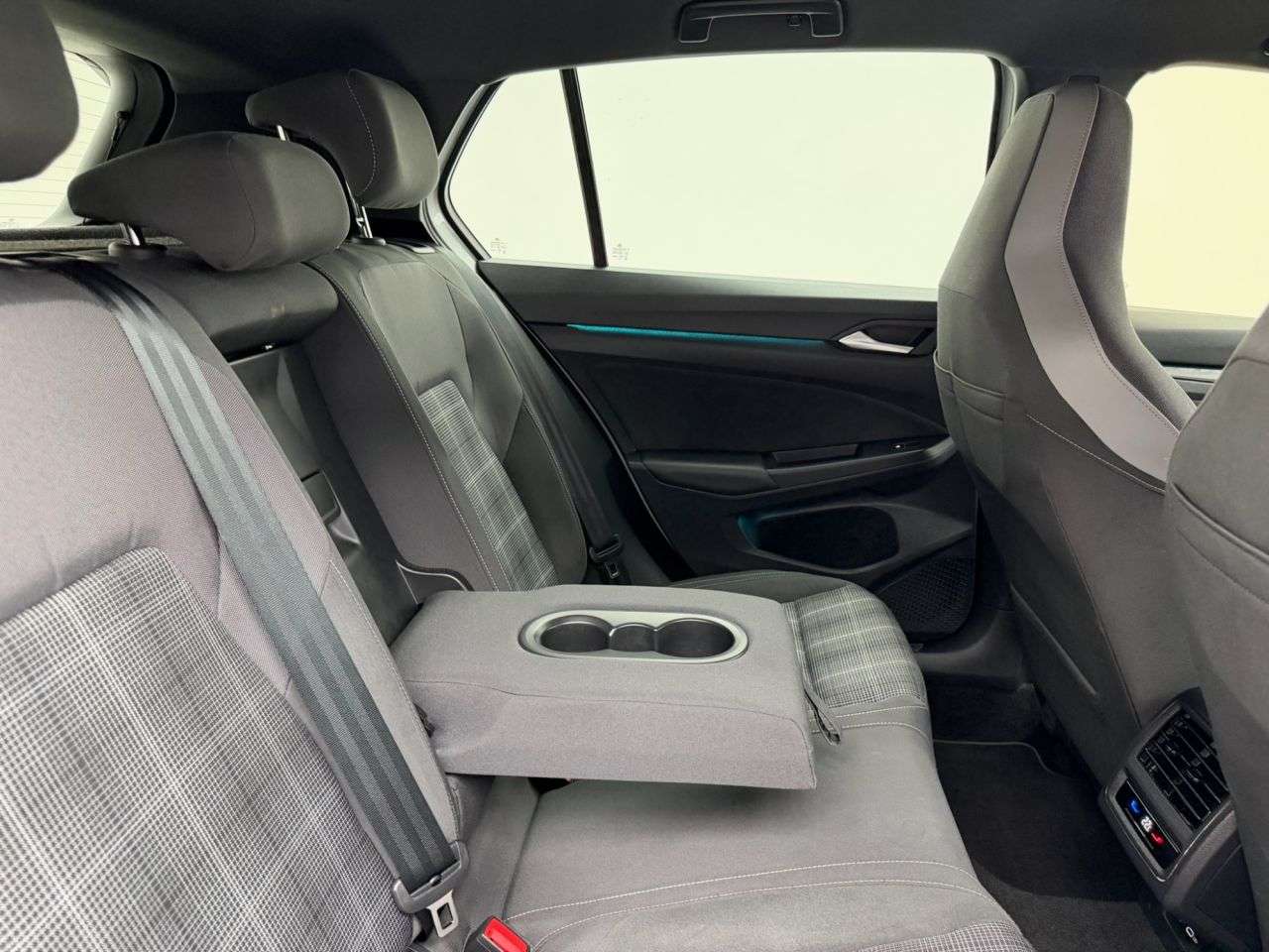 2024 VOLKSWAGEN GOLF 2024 VOLKSWAGEN GOLF