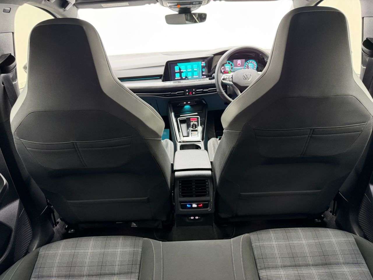 2024 VOLKSWAGEN GOLF 2024 VOLKSWAGEN GOLF