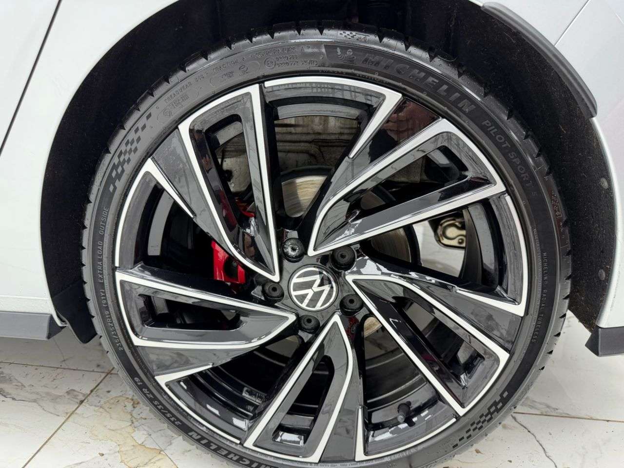 2024 VOLKSWAGEN GOLF 2024 VOLKSWAGEN GOLF