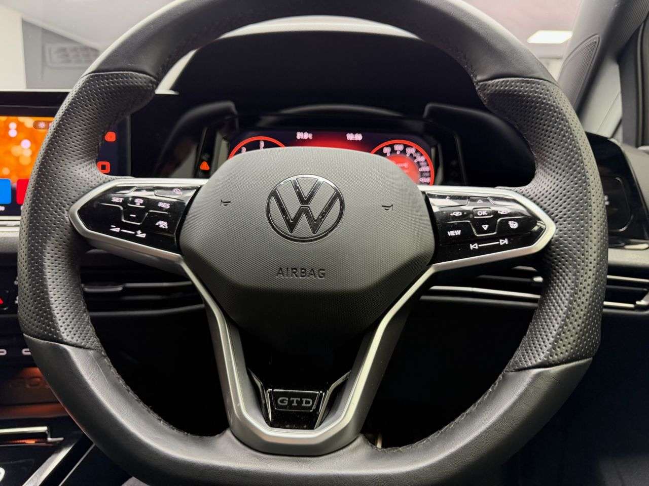 2024 VOLKSWAGEN GOLF 2024 VOLKSWAGEN GOLF