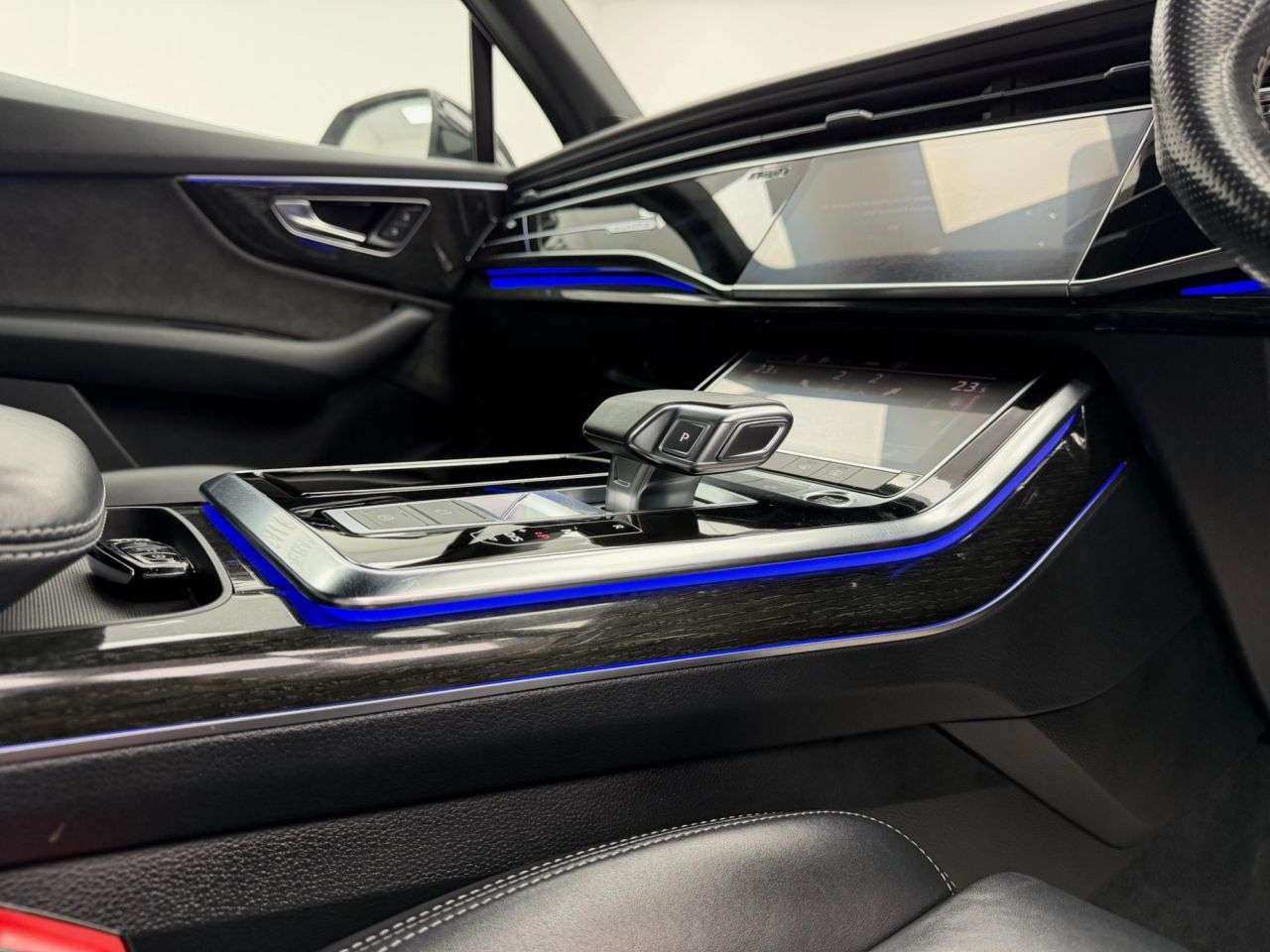 2021 AUDI Q7 2021 AUDI Q7