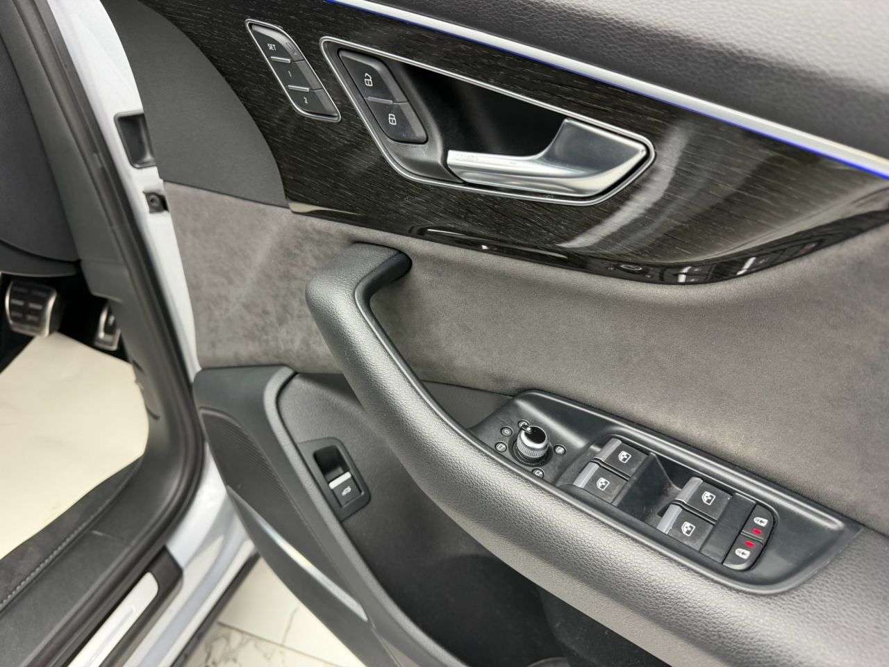 2021 AUDI Q7 2021 AUDI Q7