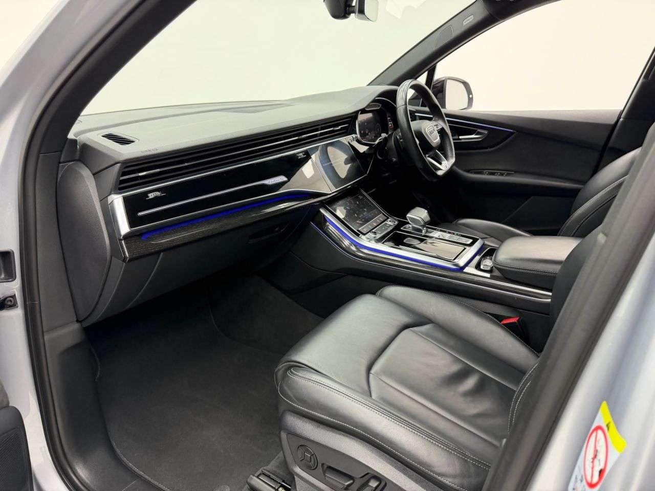 2021 AUDI Q7 2021 AUDI Q7