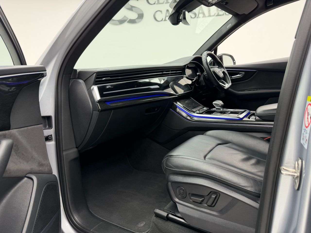 2021 AUDI Q7 2021 AUDI Q7